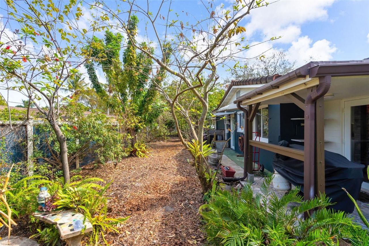 1508 N 74th Ter , Hollywood, FL 33024 Photo