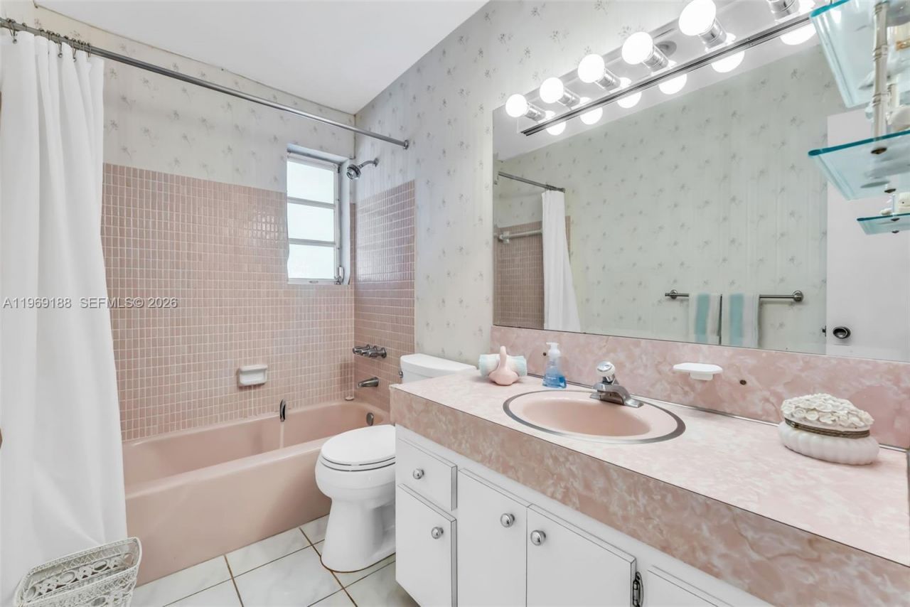 9940 SW 97th Ct, Miami, FL 33176 Photo