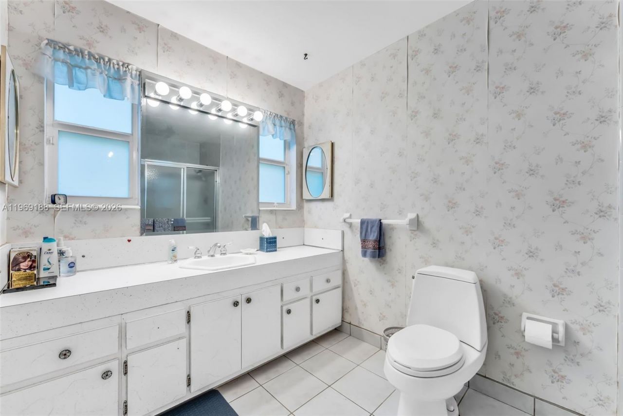 9940 SW 97th Ct, Miami, FL 33176 Photo