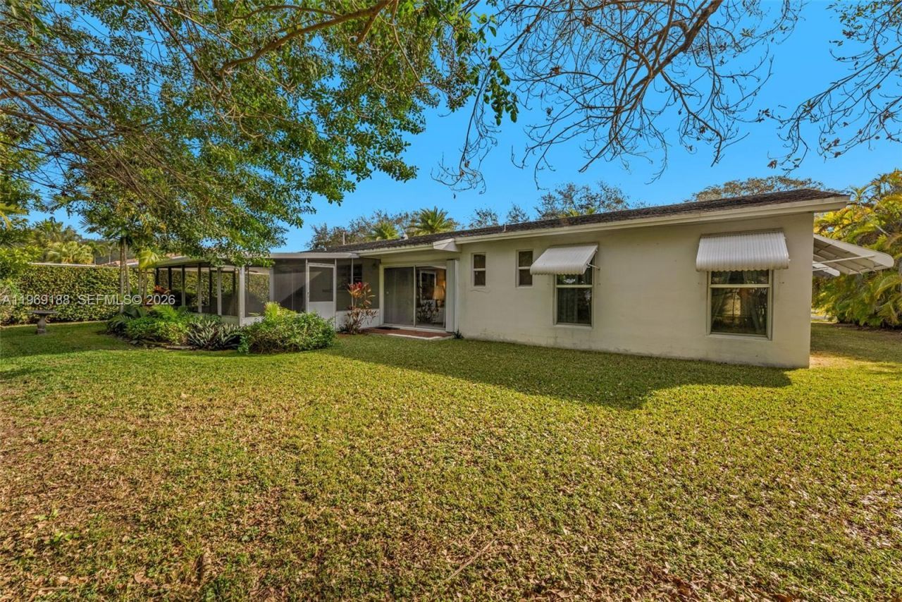 9940 SW 97th Ct, Miami, FL 33176 Photo