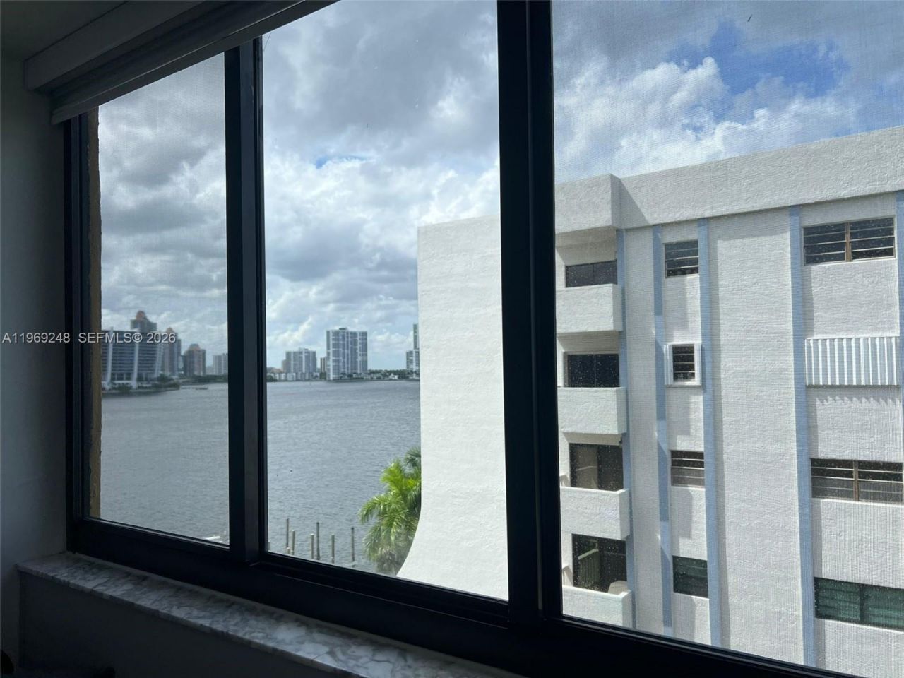 17878 N Bay Rd, Unit 507, Sunny Isles Beach, FL 33160 Photo