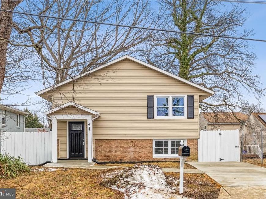 942 Clovis Avenue , Capitol Heights, MD 20743 Main Photo