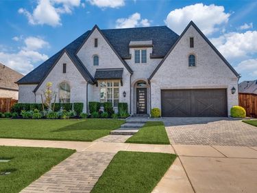 6032 Manderlay Drive, Frisco, TX 75034
