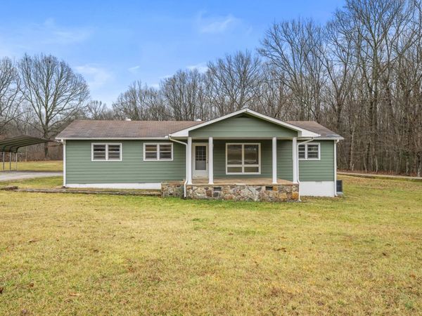 1544 Midway Rd , Sewanee, TN 37375