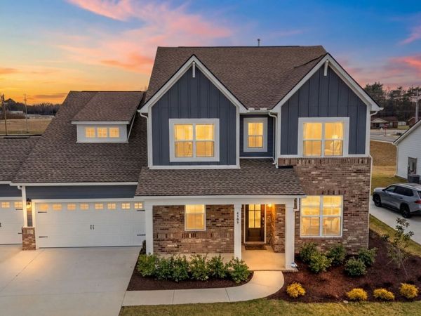 4505 Larry Melton Dr, Murfreesboro, TN 37128