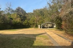 630 Highland Street photo 4