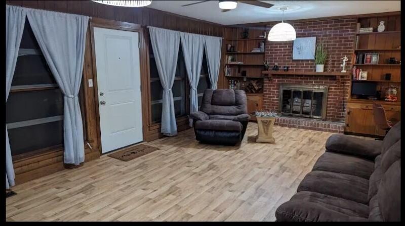 630 Highland Street Photo 9