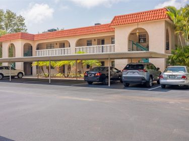 1753 BELLEAIR FOREST DRIVE, Unit D7, BELLEAIR, FL 33756