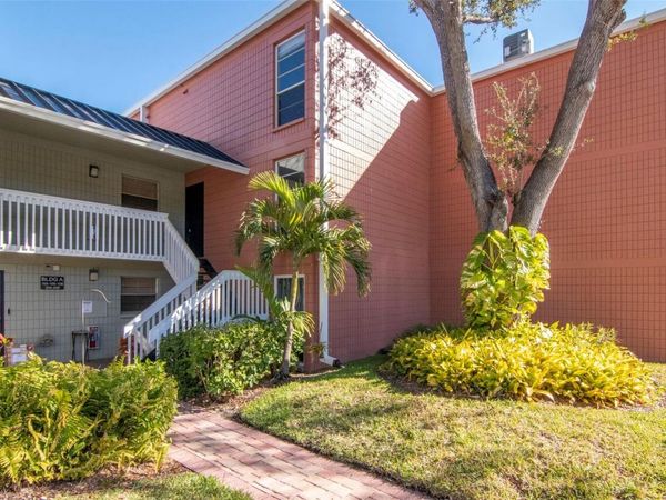 2424 W TAMPA BAY BOULEVARD, Unit 204, TAMPA, FL 33607