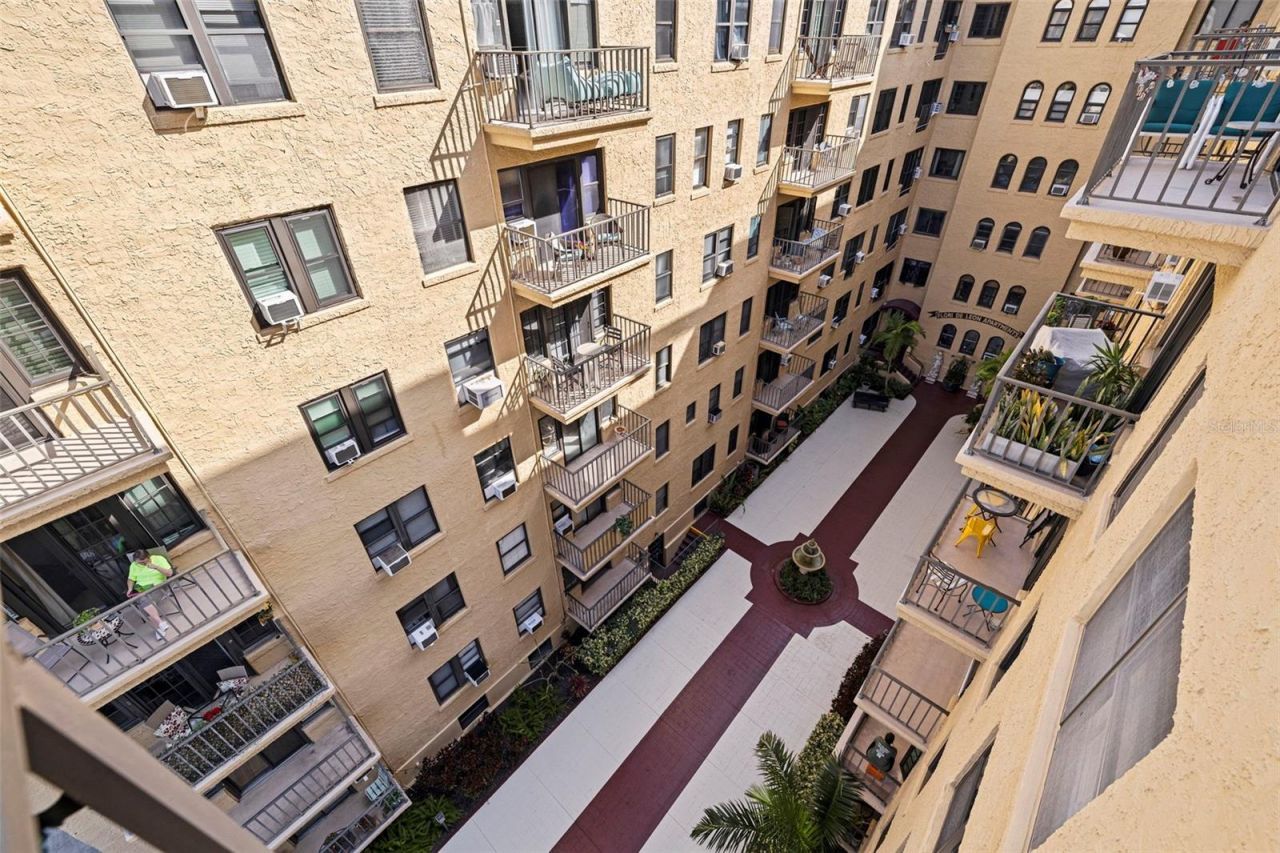 130 4th Avenue N, Unit 602, Saint Petersburg, FL 33701 Photo