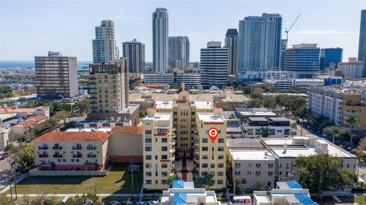 130 4th Avenue N, Unit 602, Saint Petersburg, FL 33701 Photo