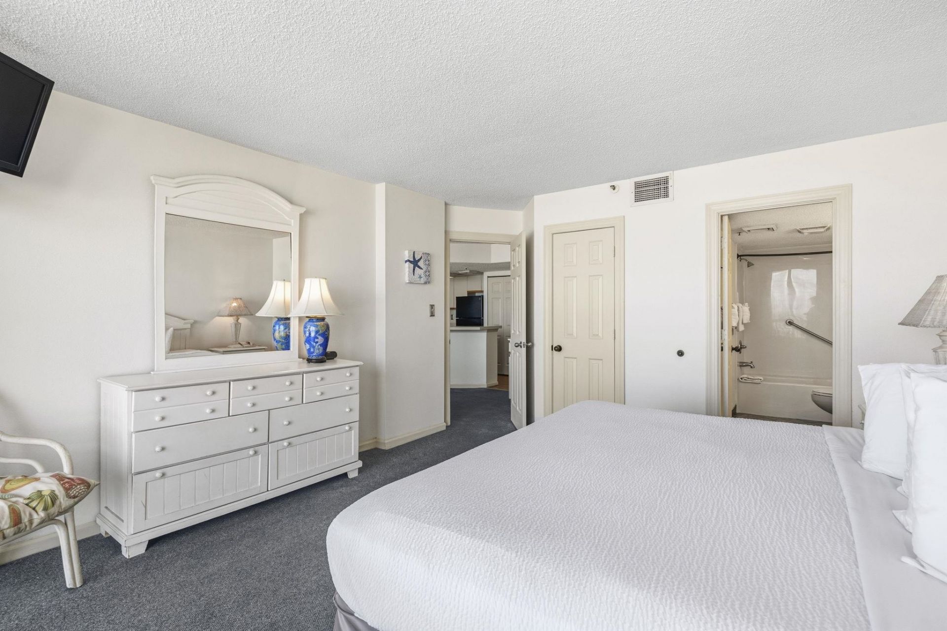 5308 N Ocean Blvd. Photo 22