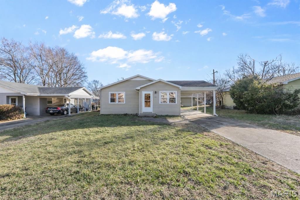 1927 College Street, Cape Girardeau, MO 63703 Main Photo