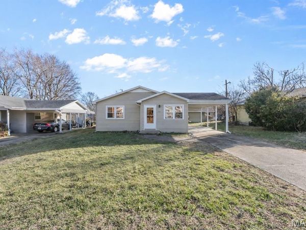 1927 College Street, Cape Girardeau, MO 63703
