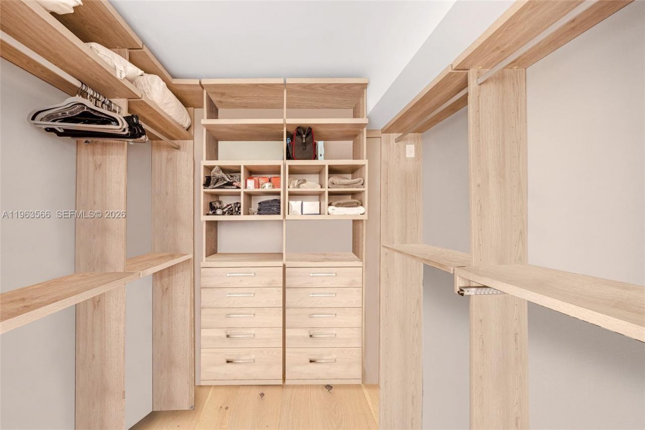 10205 Collins Ave, Unit 1002, Bal Harbour, FL 33154 Photo