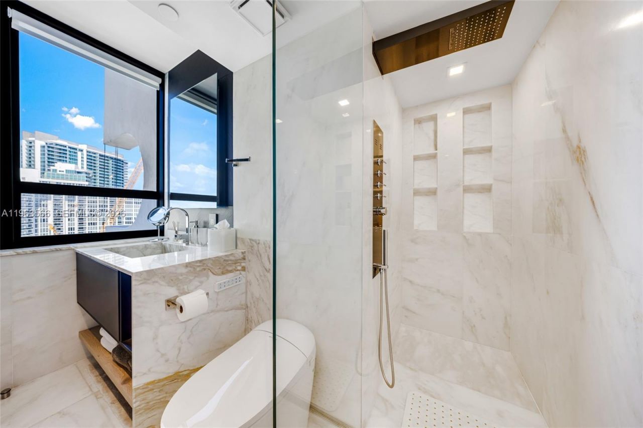 10205 Collins Ave, Unit 1002, Bal Harbour, FL 33154 Photo