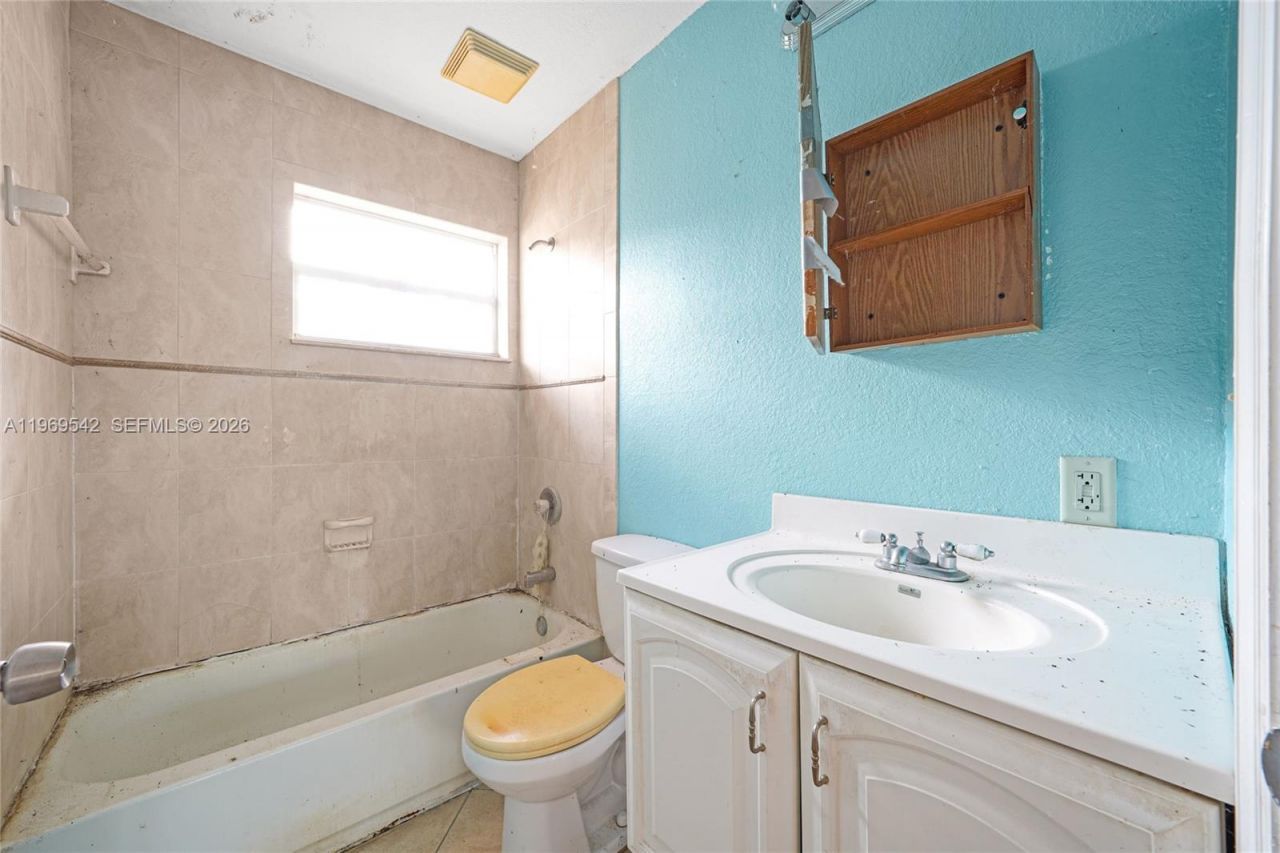 546 NW 8th Ave , Homestead, FL 33030 Photo