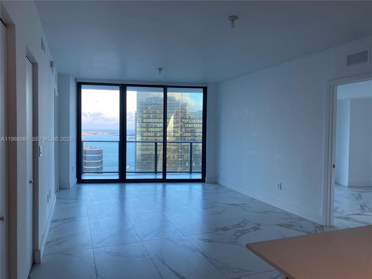 1300 S Miami Ave , Unit 3702, Miami, FL 33130 Photo