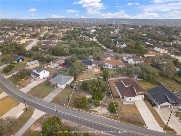 10209 Longhorn SKWY, Dripping Springs, TX 78620