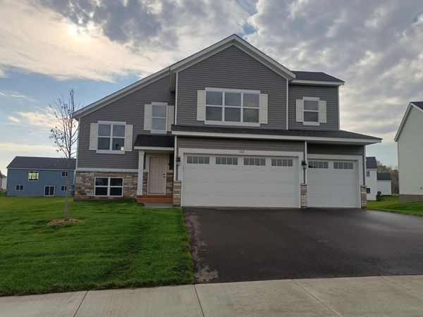 1021 NW 2nd Street NW, Delano, MN 55328