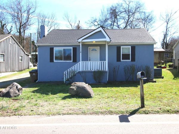 2108 Mitchell St, Knoxville, TN 37917