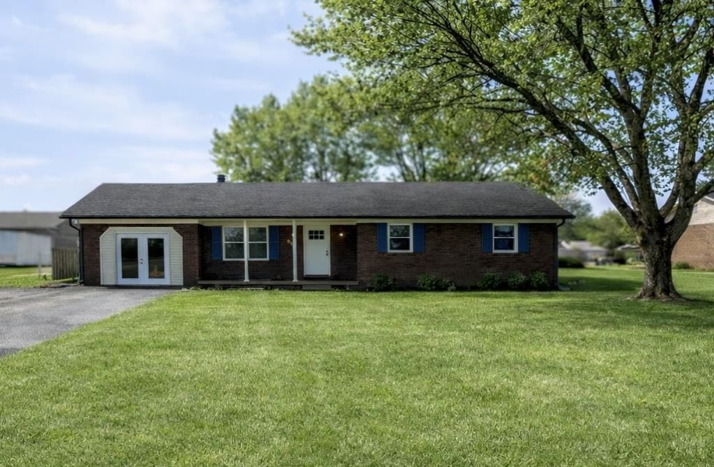 921 Gardenside Way, Bowling Green, KY 42101 Main Photo