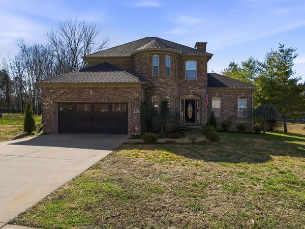 401 McIntyre Street , Bowling Green, KY 42101