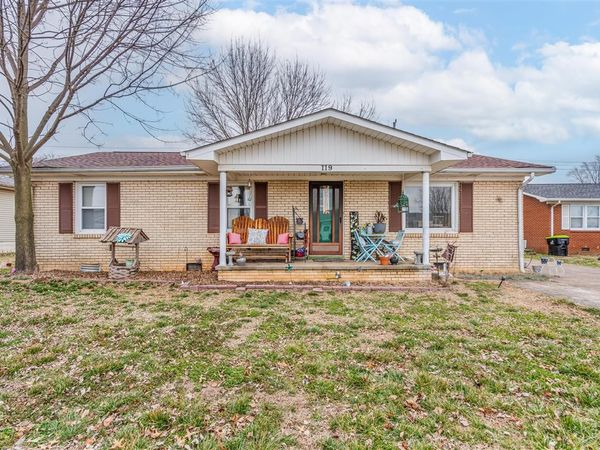 119 Elaine Court , Elkton, KY 42220