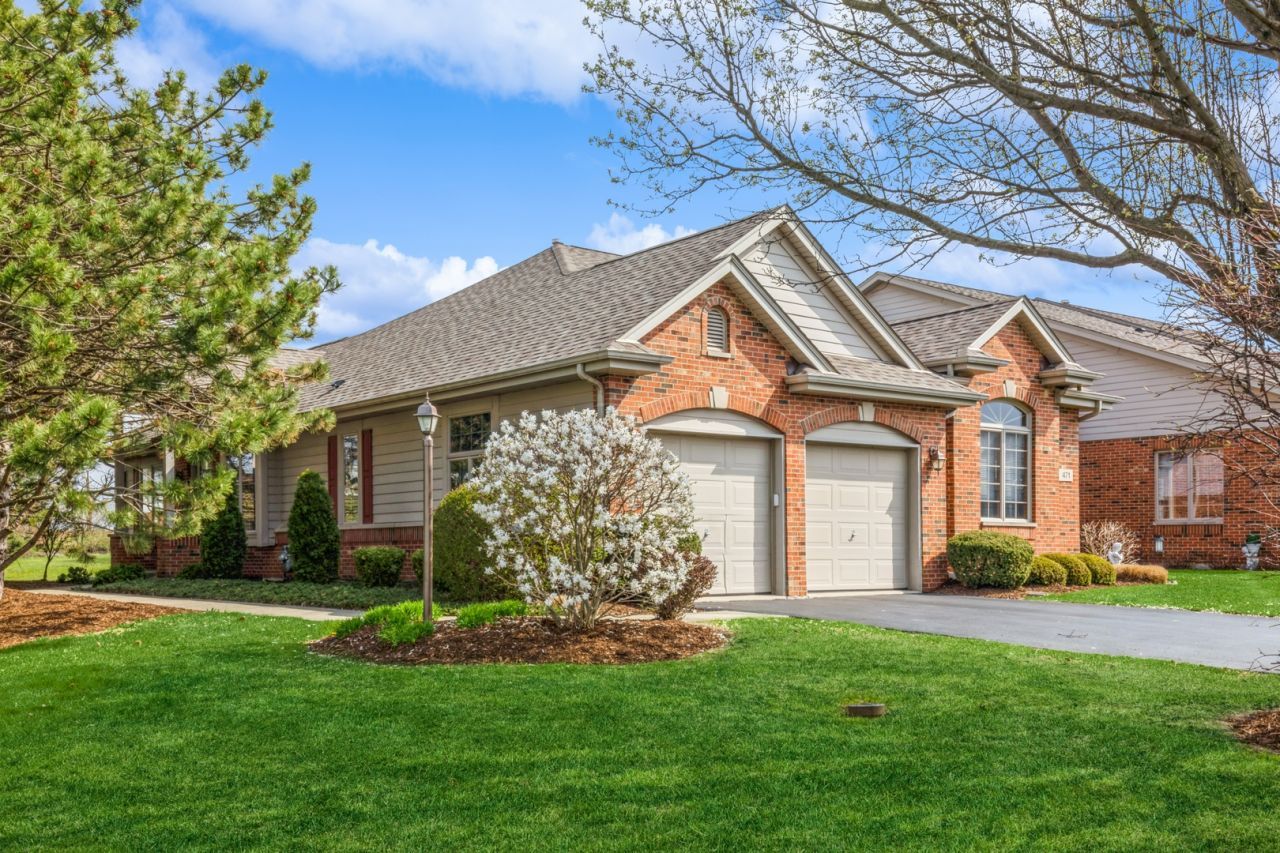 471 Linden Circle, Beecher, IL 60401 Main Photo