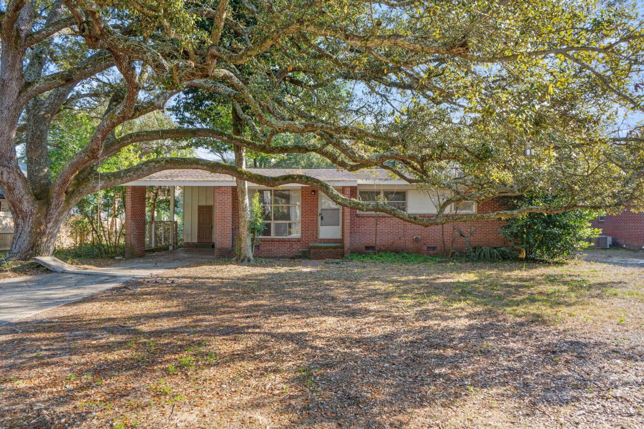 433 Montrose Boulevard, Gulf Breeze, FL 32561 Main Photo