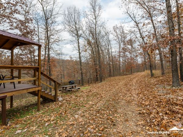 5641 Route K , Pineville, MO 64856