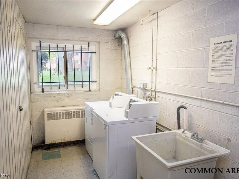 22121 River Oaks Drive, Unit E10, Rocky River, OH 44116 Photo 18