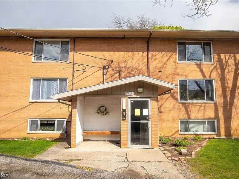 22121 River Oaks Drive, Unit E10, Rocky River, OH 44116 Photo 23