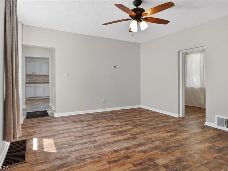 3346 W 59th Place, Cleveland, OH 44102 Photo 13