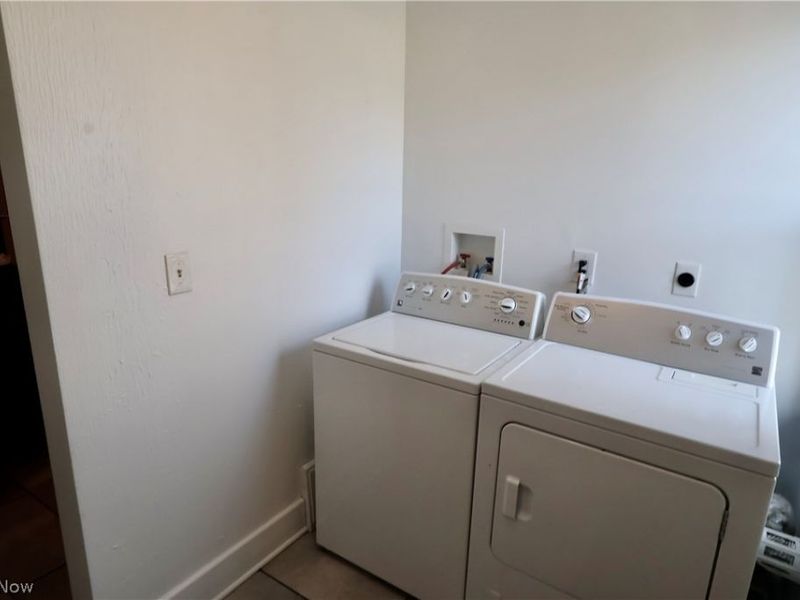 3346 W 59th Place, Cleveland, OH 44102 Photo 20