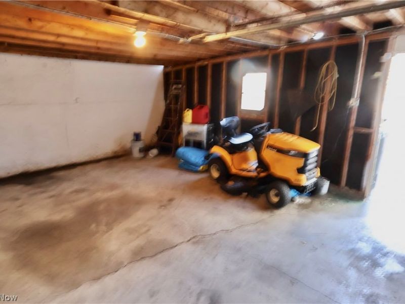 3346 W 59th Place, Cleveland, OH 44102 Photo 32