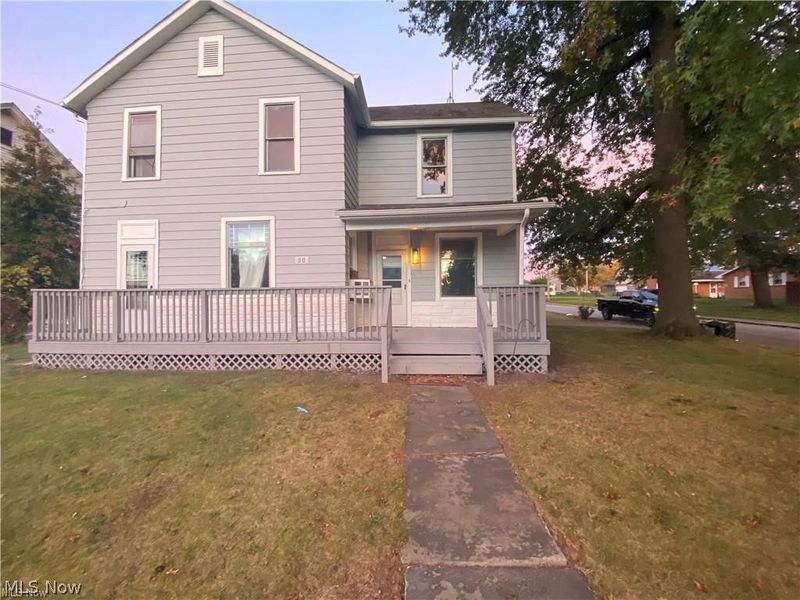 30 S Middle Street, Columbiana, OH 44408 Photo 1