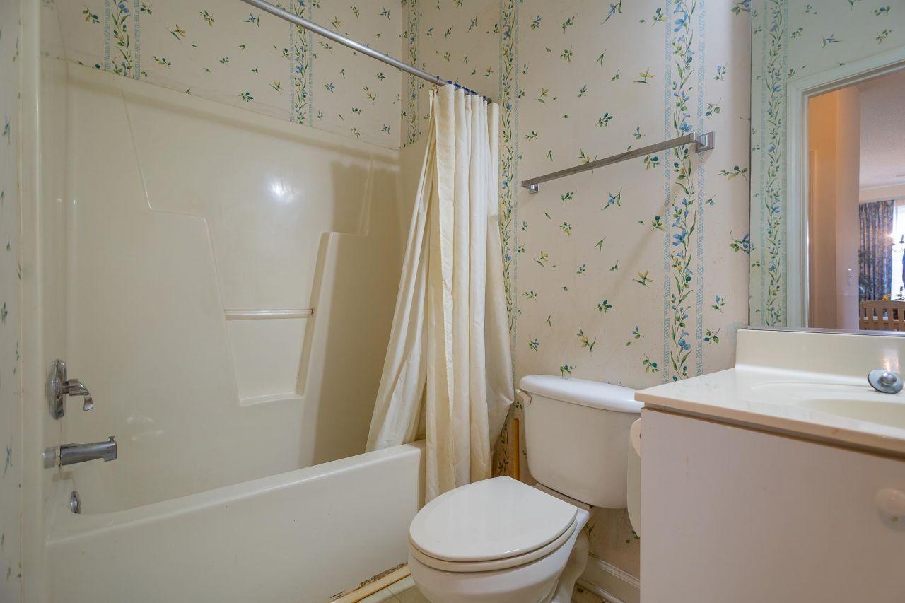 5751 Oyster Catcher Dr.  Photo 14