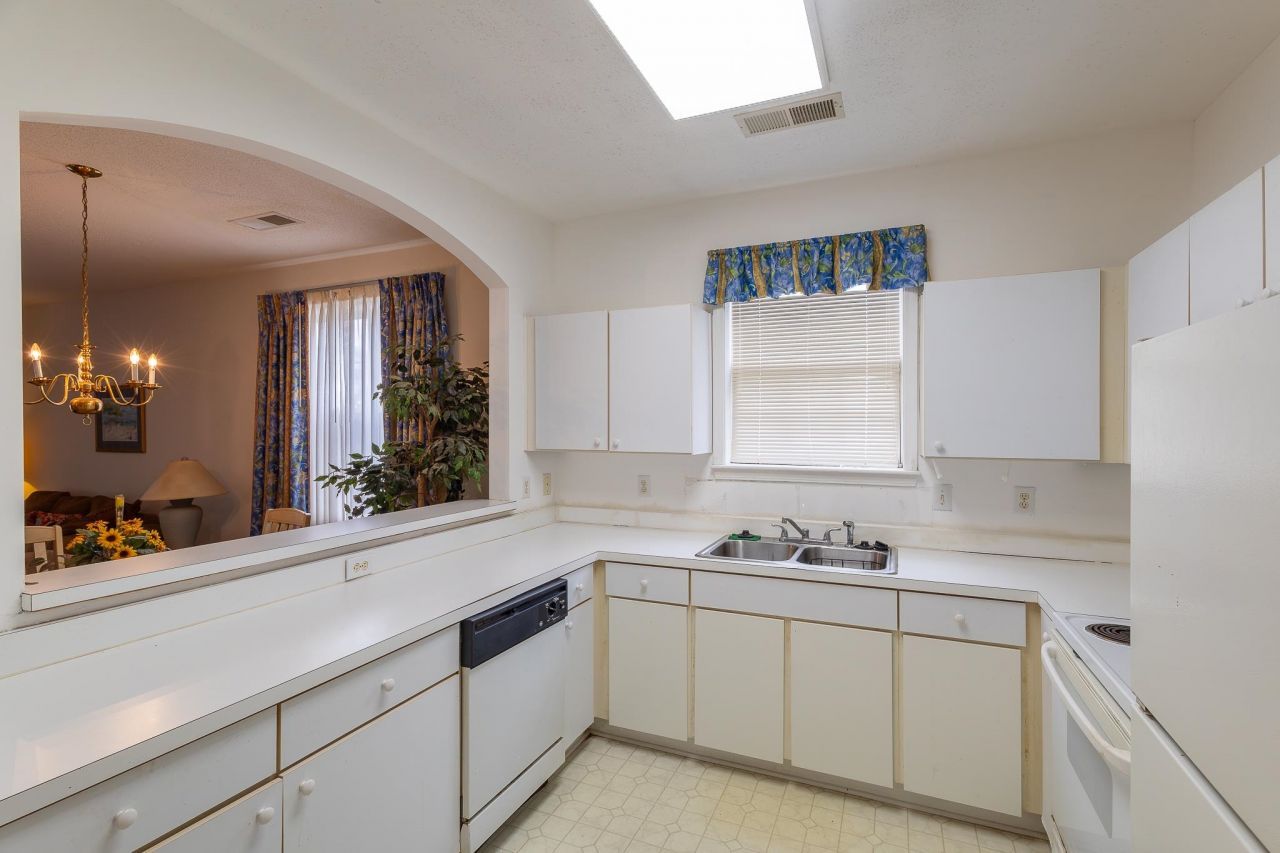 5751 Oyster Catcher Dr.  Photo 7