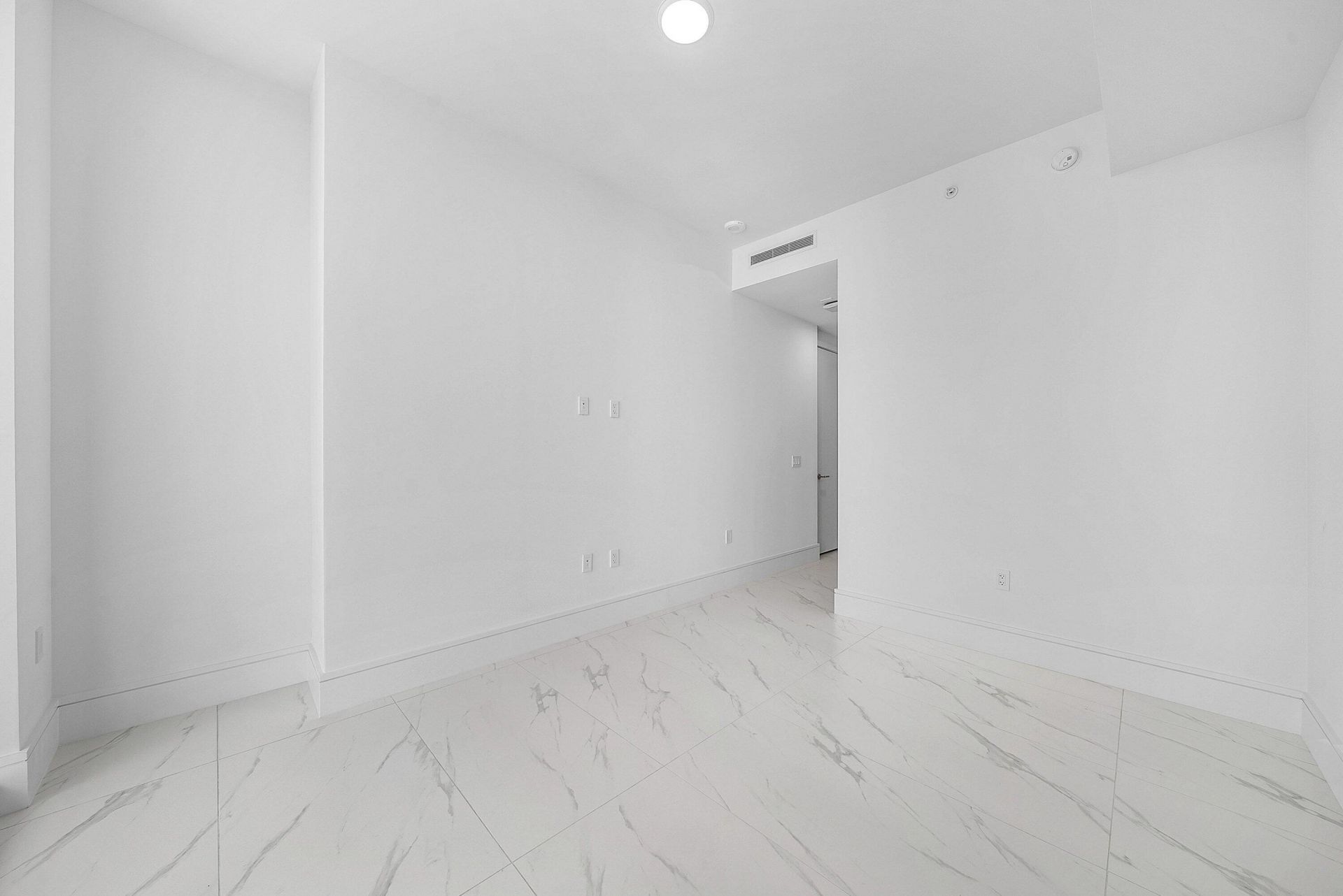 220 Lake Shore Drive, Unit 2202, Lake Park, FL 33403 Photo