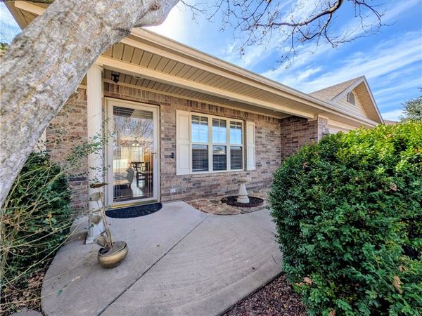 3801 SW Moline Avenue, Bentonville, AR 72712