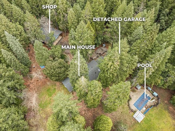 260 McMullen Creek Road, Selma, OR 97538