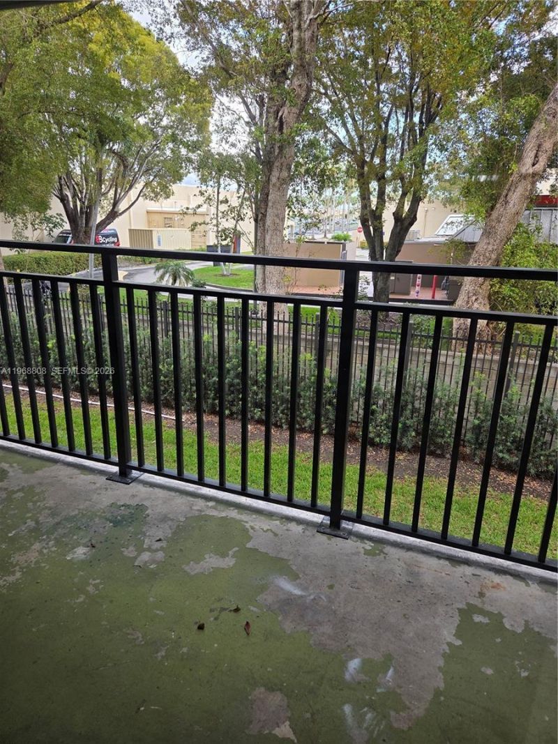 14155 SW 87th St, Unit E202, Miami, FL 33183 Photo