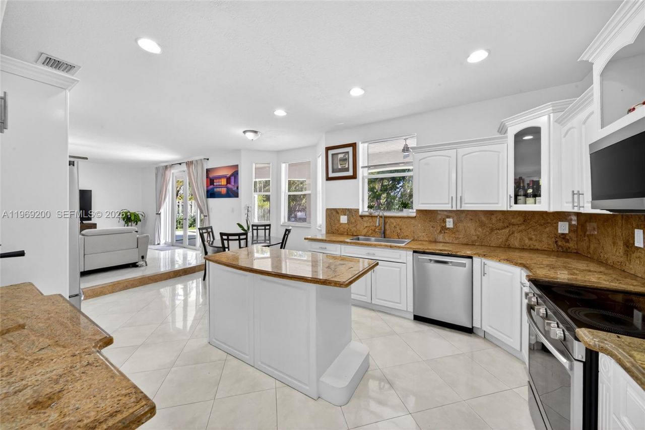 20671 SW 87th Ct , Cutler Bay, FL 33189 Photo