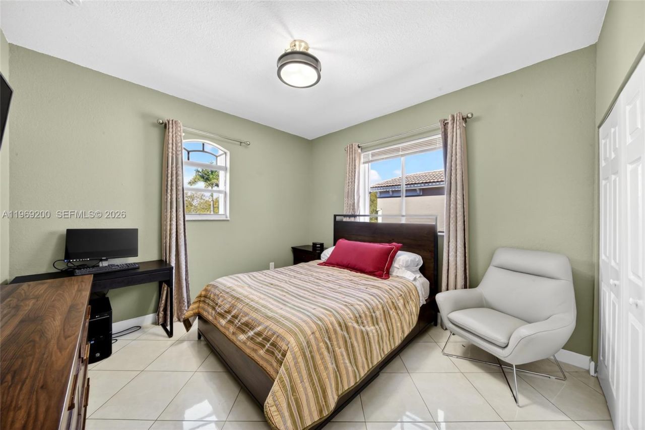 20671 SW 87th Ct , Cutler Bay, FL 33189 Photo