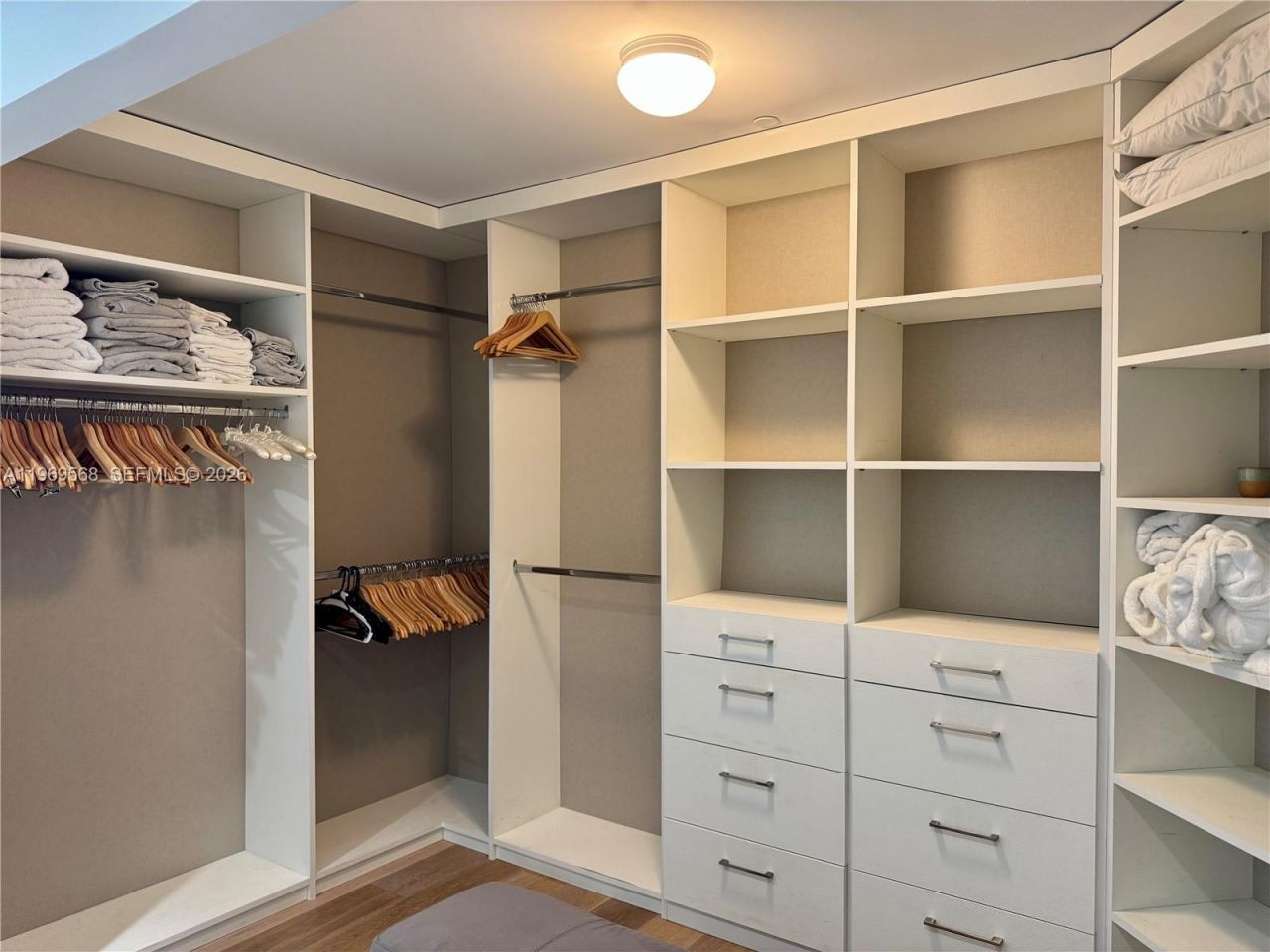 350 Ocean Dr, Unit 406N, Key Biscayne, FL 33149 Photo