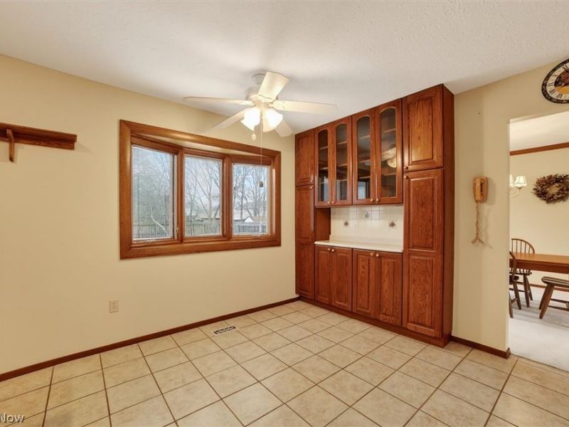 10024 Huntington Park Drive, Strongsville, OH 44136 Photo 14