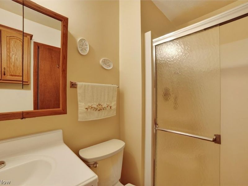 10024 Huntington Park Drive, Strongsville, OH 44136 Photo 18