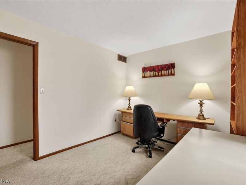 10024 Huntington Park Drive, Strongsville, OH 44136 Photo 23