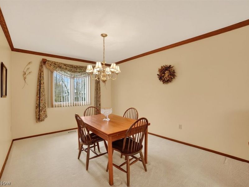 10024 Huntington Park Drive, Strongsville, OH 44136 Photo 9